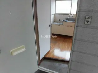 荘野ハイツ【2階】の玄関