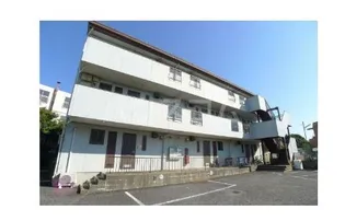 グリーンヒルズ【2階】の外観