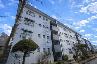 香里ケ丘住宅6号棟の画像