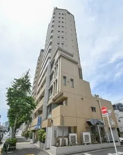 東京都港区西麻布2【マンション】の外観