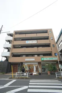 ヴェルヴィ松飛台の画像