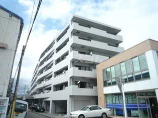 アグレアーブルの画像