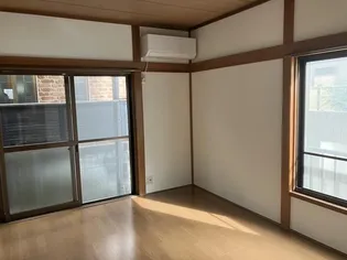 メゾン・コンフォート【1階】の外観