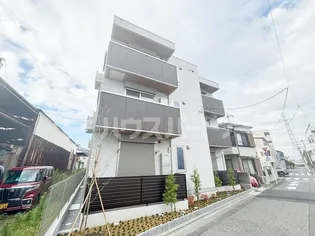 グラナーデ加賀【3階】の外観