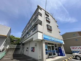 東京都多摩市乞田【マンション】の外観