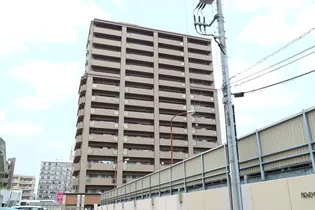 岡山県倉敷市昭和2【マンション】の外観