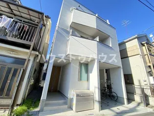 セレブラーレ町屋【1階】の外観