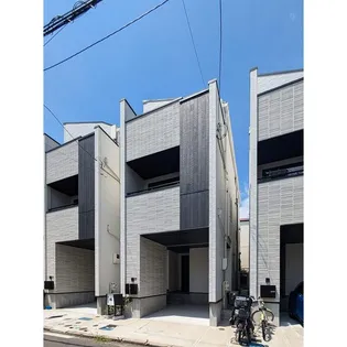 神奈川県横浜市神奈川区栗田谷【一戸建】の外観