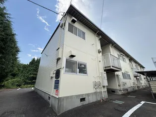 グローバルウエスト【2階】の外観