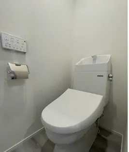 アヴァンツァーレ 2号室【2階】の内装