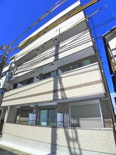 Anjour【2階】の外観