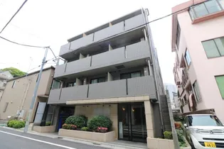 ルーブル本駒込【2階】の外観