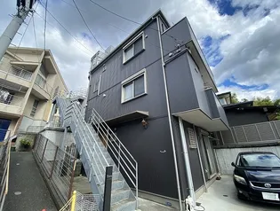 ティアラ【2階】の外観