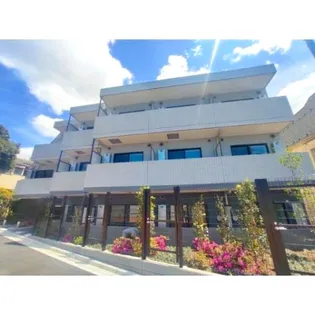 プレール・ドゥーク方南町【3階】の外観