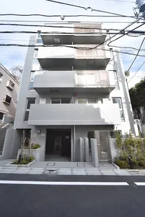 エクセルシオール目黒三田【4階】の外観