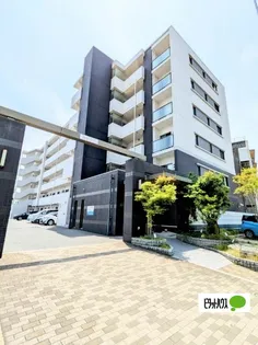 ヴィラシオン長府【4階】の外観