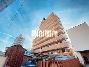 ダイアパレス長野中央【7階】の外観