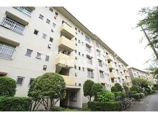 芝山団地8号棟の画像