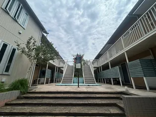 埼玉県川口市南鳩ヶ谷4【アパート】の外観