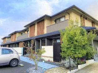 ヴィラアヴェニューセレーネ A棟【2階】の外観