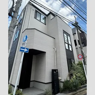 東京都新宿区中落合3【一戸建】の外観