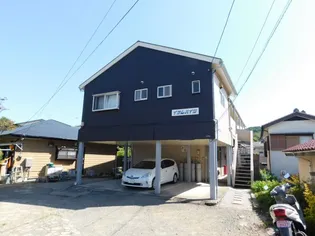 イサムハイツの画像