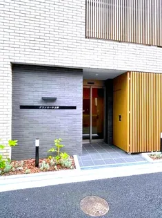 東京都台東区東上野3【マンション】の外観