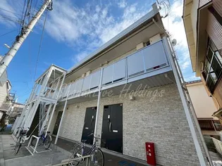 リブリ・モーリー【2階】の外観