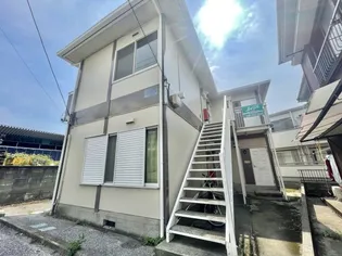 ジュネスピノン【2階】の外観