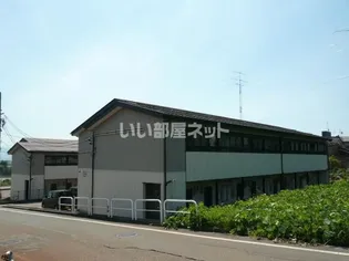 エステートII【1階】の外観