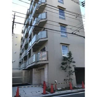 ロアール大鳥居【4階】の外観