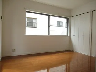 ロータスハウス【2階】の内装