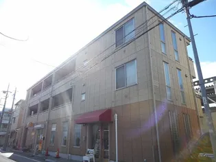 イヴ カリーノの画像