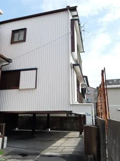 吉本マンションの画像