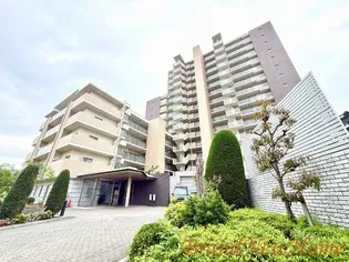ザ・プレイス中百舌鳥EASTの外観