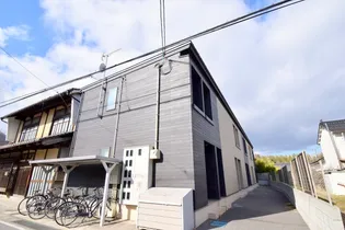 広島県庄原市三日市町【アパート】の外観