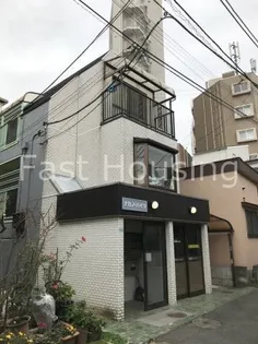 東京都中野区中央4【マンション】の外観