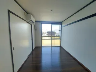 サンコーポ向野A棟【2階】の居間