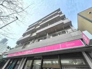 エストレリータ2の外観