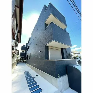 東京都足立区古千谷本町1【アパート】の外観