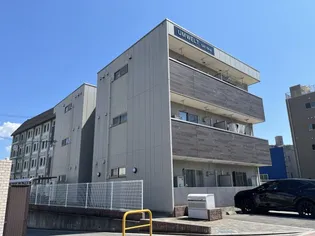 メゾンクレストの画像