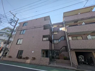 ルーブル三軒茶屋【2階】の外観