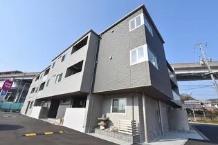 メゾン ナカムラの画像