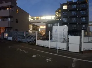 LouLou MS (ルル エムエス)【1階】の外観