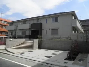 CASA CON PATIOの画像