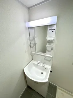 サンシャイン有泉【2階】の内装