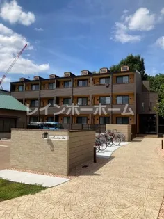 メルキオール ドゥエの画像