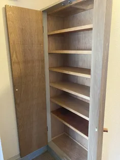 サウザンドリーフB【2階】の玄関