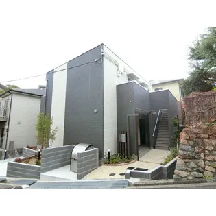 リブリ ルージェの画像