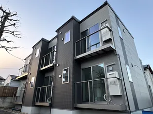 Lucente(ルチェンテ)【2階】の外観